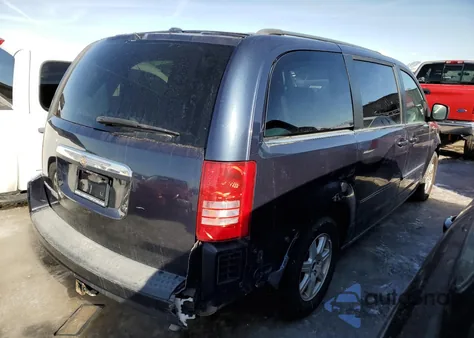 2008 Chrysler Town & Country Touring из США, поврежденный, VIN 2A8HR54P48R731943